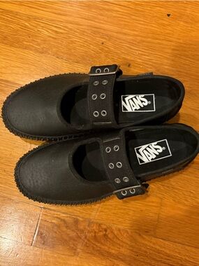 Vans Men’s Black Mary Jane Strap Loafers